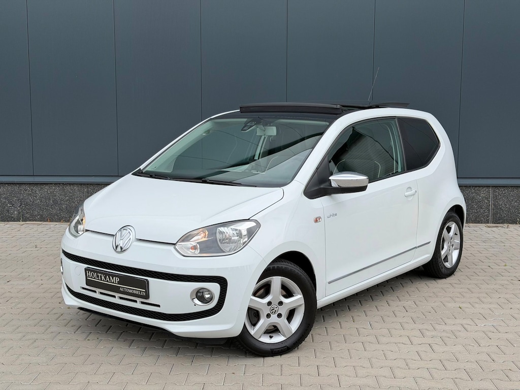 Volkswagen Up! 1.0 White Up | PANO | CRUISE | AIRCO | STOELVERWARMING | TREKHAAK