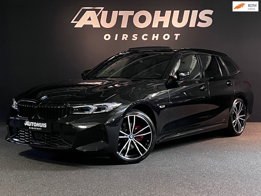 BMW 3-Serie Touring 330e xDrive High Executive Edition M Pano/ Memory stoelen/ H&K/ 19"/ Adaptive Led/ Trekhaak/ ACC/ Camera