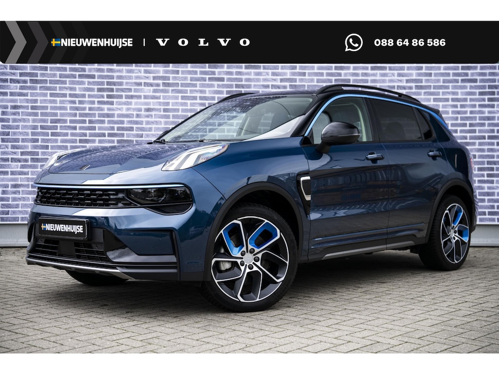 Lynk & Co 01 1.5 Plug-in Hybrid | PHEV | Panoramadak | 360 Graden Camera | Parkeersensoren | Inifnity Audio | Keyless Entry | Elektrische Achterklep | Elektrisch Verstelbare Stoel | LED Koplampen | Cruise Control Adaptief | Dodehoekdetectie | Stoelverwarming | Navigatie | Apple Carplay  | Android Auto