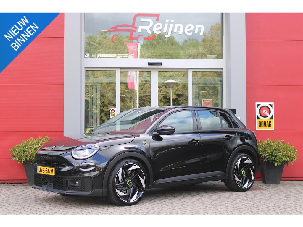 Abarth 600e Abarth Turismo 240PK 54 kWh | "TORSEN" MECHANISCH SPERDIFFERENTIEEL | SABELT SPORT STOELEN | 20" LICHTMETALEN VELGEN ABARTH DESIGN | ABARTH BODYKIT | PARKEERSENSOREN ACHTER | ABARTH REMKLAUWEN | ADAPTIVE CRUISE CONTROL | DRAADLOZE APPLE CARPLAY/ANDROID AUTO | DC SNELLAAD FUNCTIE | KEYLESS START | AUTOMATISCH DIMMENDE BINNENSPIEGEL |