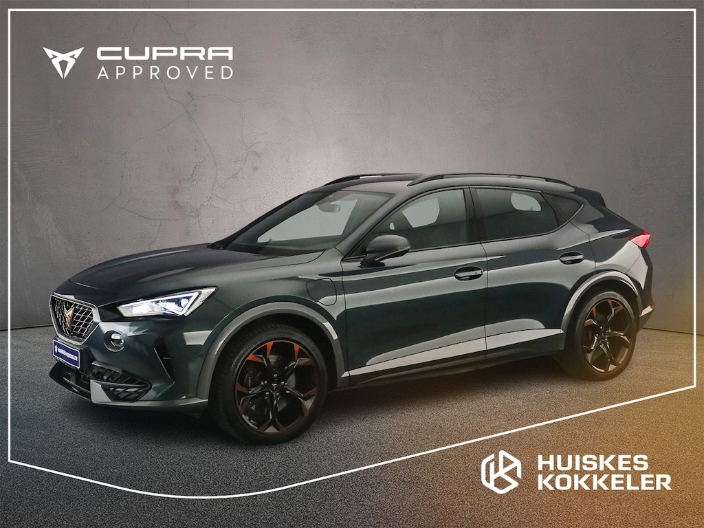 CUPRA Formentor 1.4 e-Hybrid VZ Performance 245pk DSG Automaat, Adaptive cruise control, Lederen bekleding, Stoelverwarming, Stuurverwarming, Achteruitrijcamera, App-connect, LED koplampen