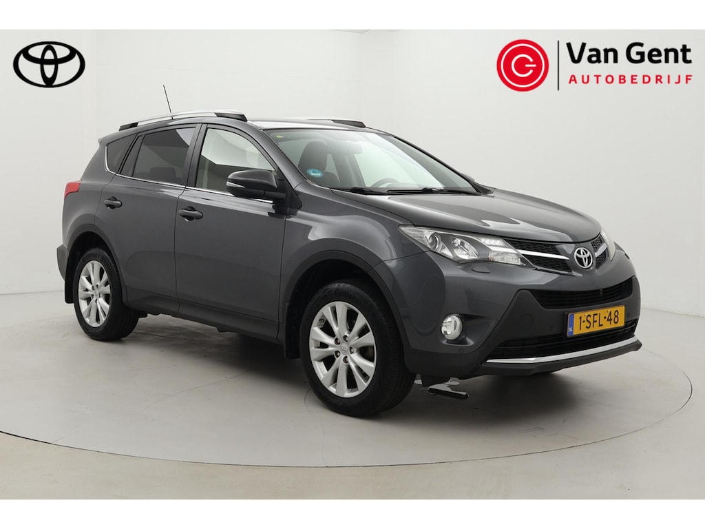 Toyota RAV4 2.0 Executive Business 4WD | Trekhaak | Leder | Stoelverwarming | Navigatie | Keyless | Xenon | Cruise Control | Clima | Parkeersensoren voor/achter | Camera | 18 inch | Bluetooth