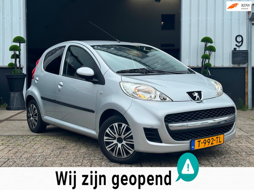 Peugeot 107 1.0 | AUTOMAAT | AIRCO | ELEKTRISCHE RAMEN | LAGE KM | TOERENTELLER |