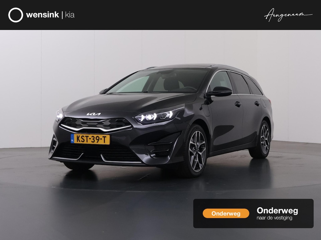 Kia Ceed Sportswagon 1.6 GDI PHEV ExecutiveLine | Trekhaak Afneembaar | Nieuw Model | Panoramadak | Navigatie | Lederen Interieur | Stoelverwarming voor en achter | Ele.verstelbare stoel + geheugen | Camera | DAB | Stoelkoeling/verwarming |