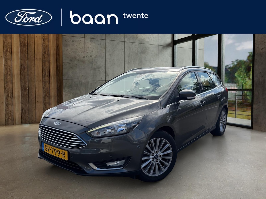 Ford Focus Wagon 1.5 Titanium | Trekhaak | Camera | Navigatie | Carplay