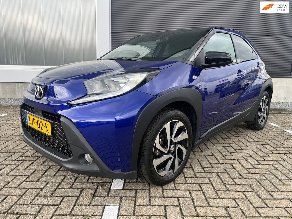 Toyota Aygo X 1.0 VVT-i MT Play