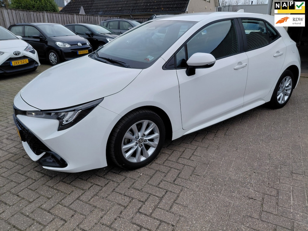 Toyota Corolla Hybrid 140 Active