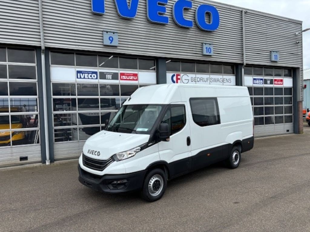IVECO Daily 35S16V A8 Dubbele cabine BPM Vrij
