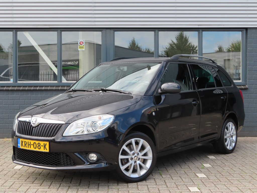 Skoda Fabia Combi 1.2 TSI Sprint Pro | stoelverwarming | automatische airco | parkeersensoren | cruise control