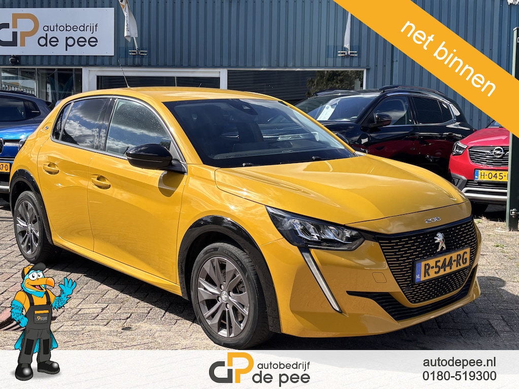 Peugeot e-208 EV Allure Pack 50 kWh GARANTIE/CCS/STOELVERW./CRUISE/CLIMA/CARPLAY/LICHTMETAAL rijklaarprijs!