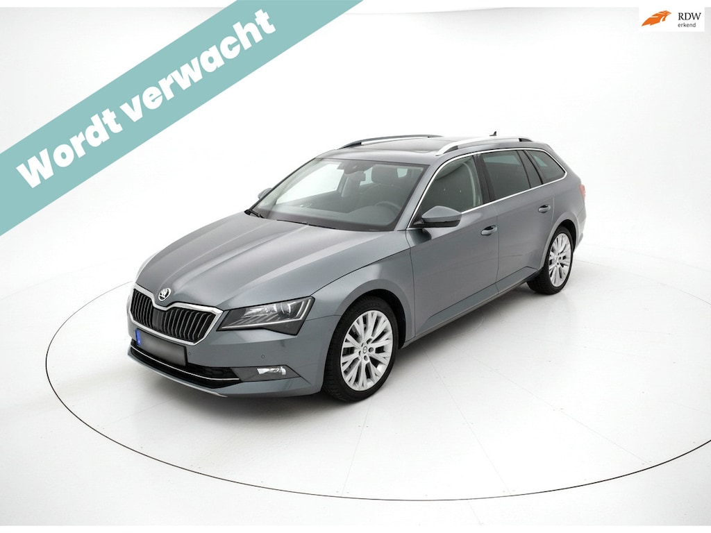 Skoda Superb Combi 1.4 TSI iV Business Edition Plus|Plugin|Automaat|Matrixled|Navi|adaptive cruise|Camera|DAB|stoelverwarming