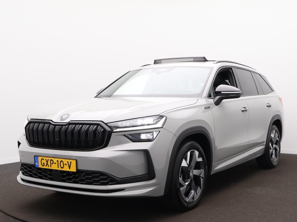 Skoda Kodiaq 1.5 TSI MHEV Sportline Business 7p Panoramadak / Paraplu / Trekhaak