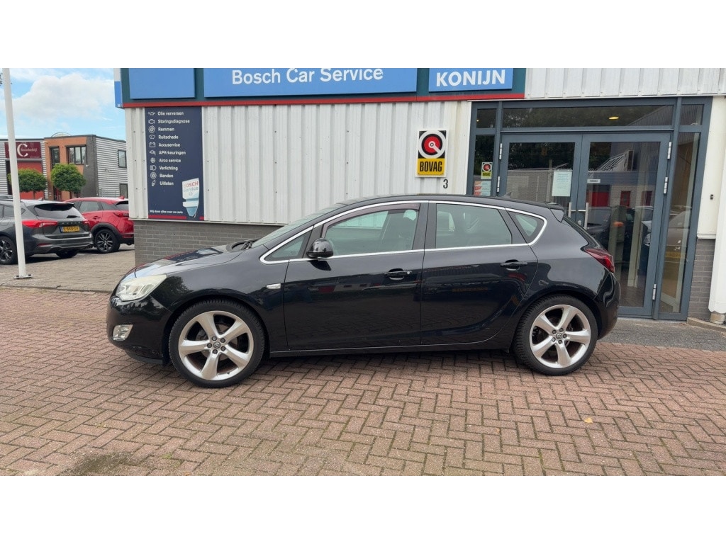 Opel Astra 1.4 Turbo Cosmo stoel verwarming, navi