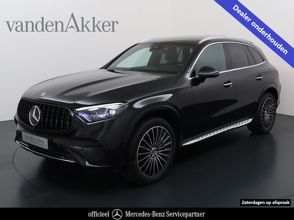 Mercedes-Benz GLC 300e AMG 4Matic // SoH 95% // Dealer Onderhouden // Panorama dak // Burmester // Memory // 360 Camera // 20 inch // Treeplanken // Sfeerverlichting // Keyless