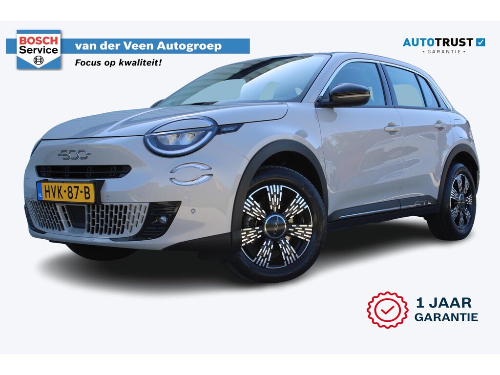 Fiat 600 1.2 Hybrid Pop | Incl. 12 maanden garantie | Cruise control | Stoelverwarming | Apple carplay/Android auto | Parkeercamera | Climate control | Navigatie | DAB radio |