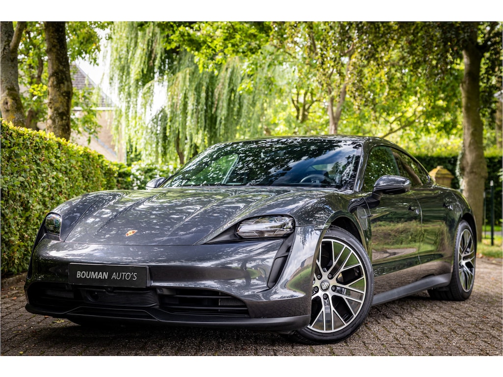 Porsche Taycan 4S Performance 93 kWh Vierwielbesturing Innodrive Matrix Bose