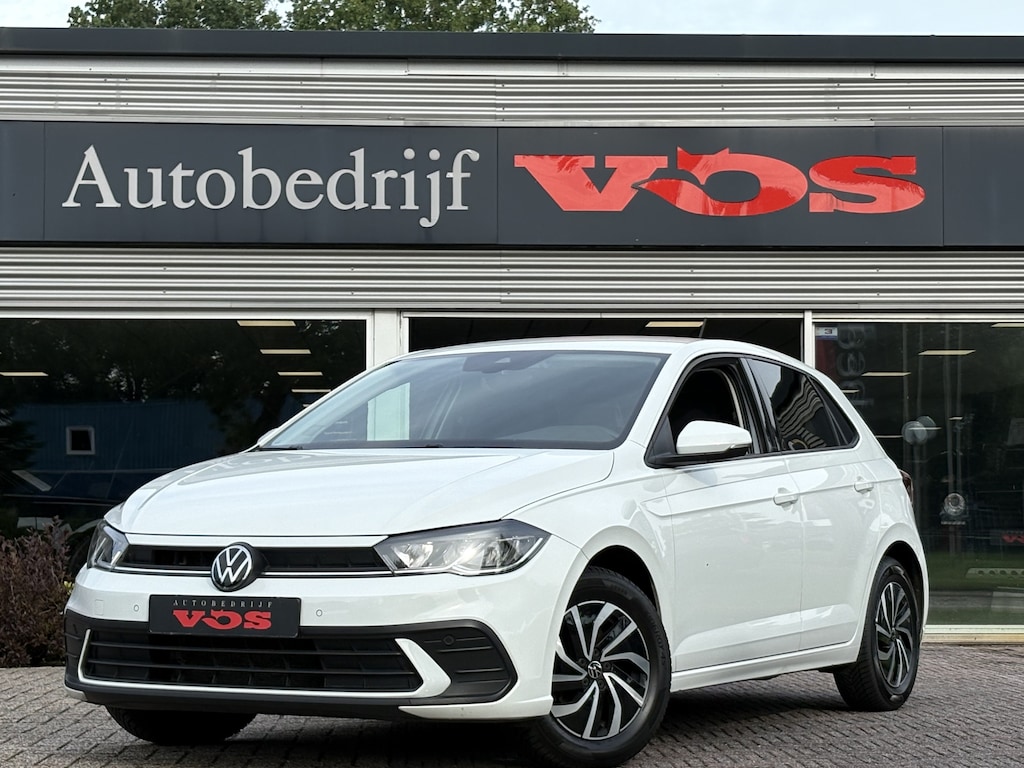 Volkswagen Polo 1.0 TSI Life | Achteruitrijcamera | CarPlay | ACC | Trekhaak | Keyless