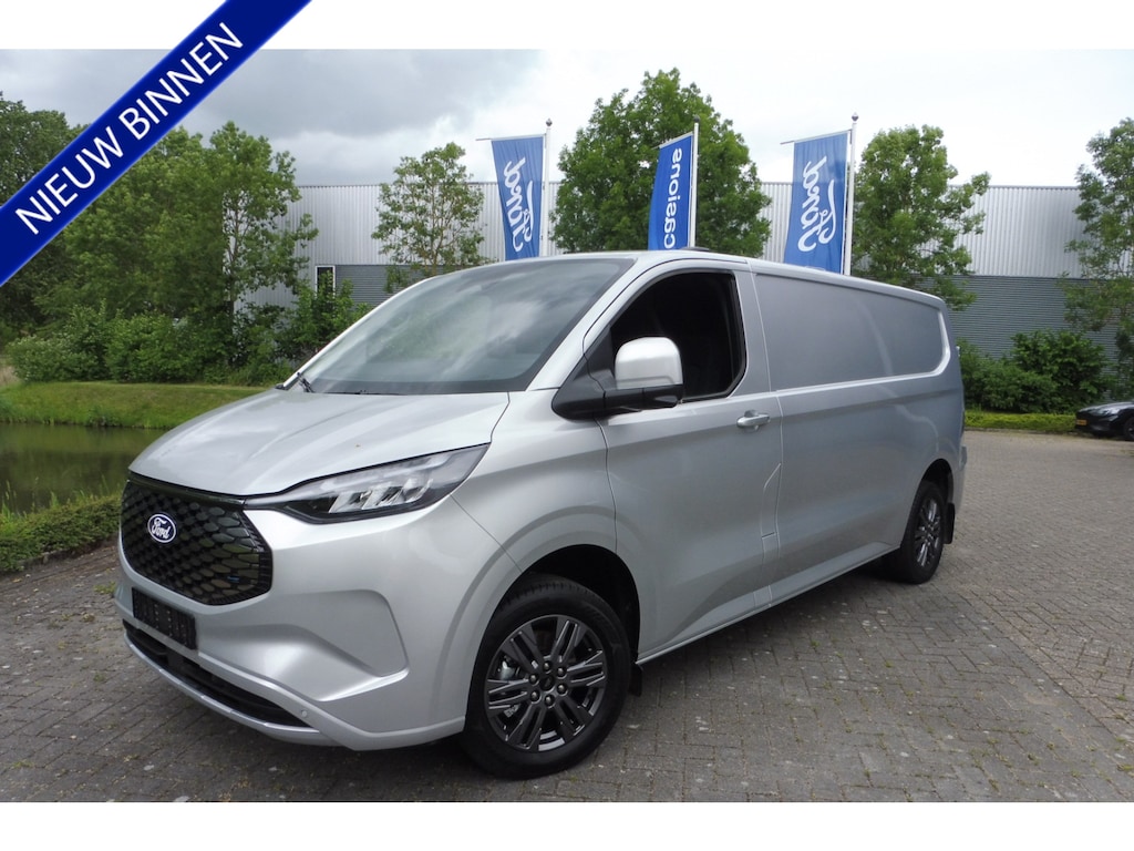 Ford E-Transit Cust. Nieuw uit voorraad 340 L2H1 Limited 71 kWh 160kW/218pk