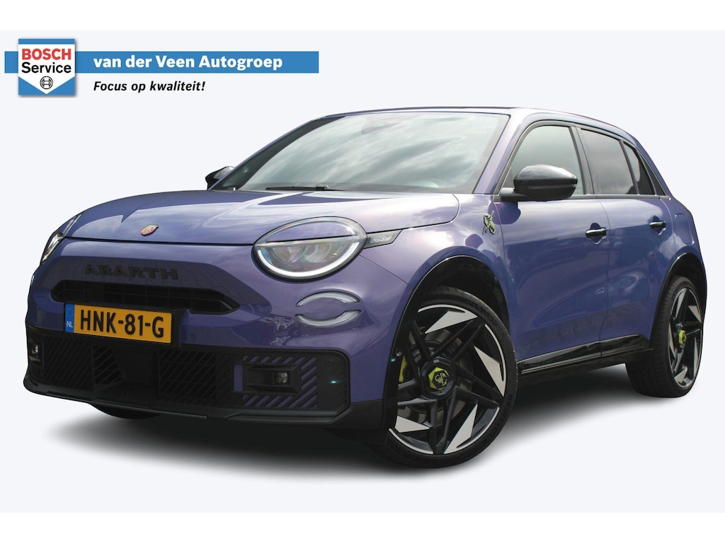 Abarth 600e Abarth Scorpionissima 54 kWh 282PK | Fabrieksgarantie | Kuipstoelen | Cruise control Adaptief | Apple Carplay/Android Auto | Parkeercamera | Half leder/alcantara | Voorruit verwarming | Parkeersensoren | Bluetooth | Navigatie |