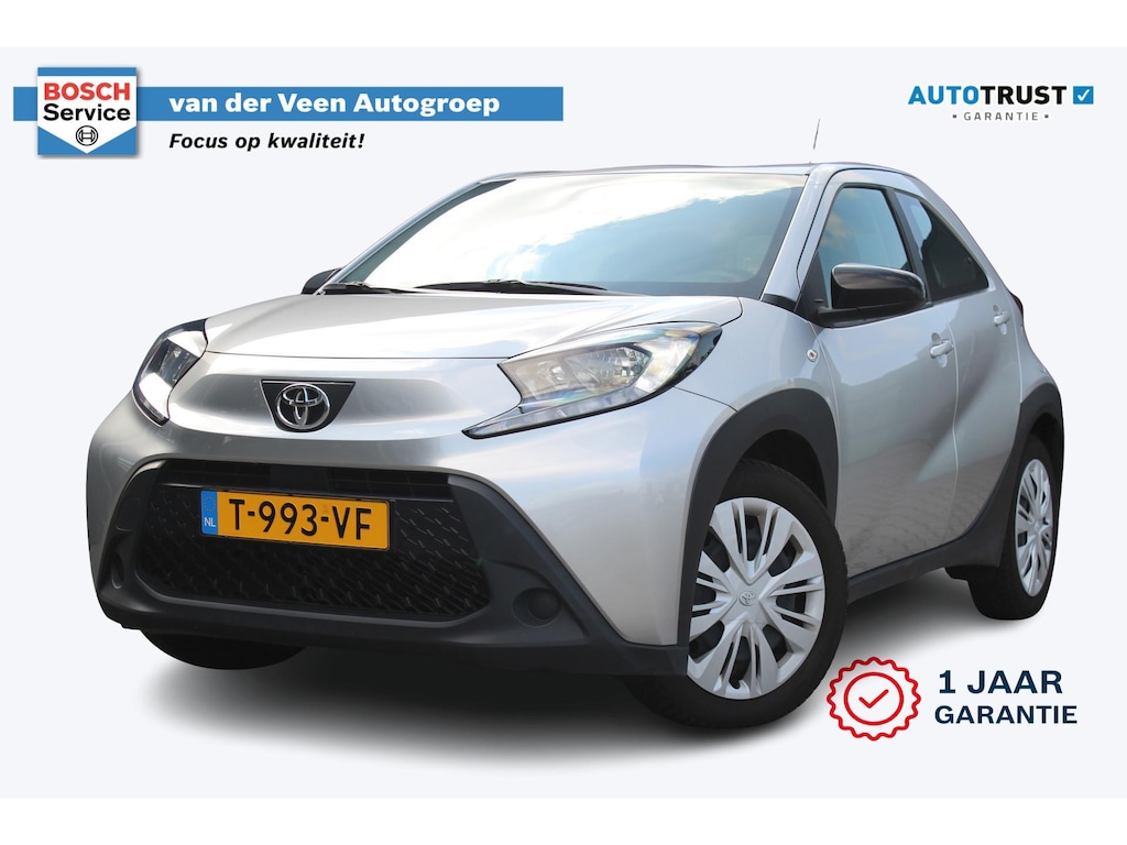 Toyota Aygo X 1.0 VVT-i MT Play | Incl. 12 maanden garantie | Adaptieve cruise control | Airco | Apple carplay/Android auto | DAB radio | Parkeercamera |