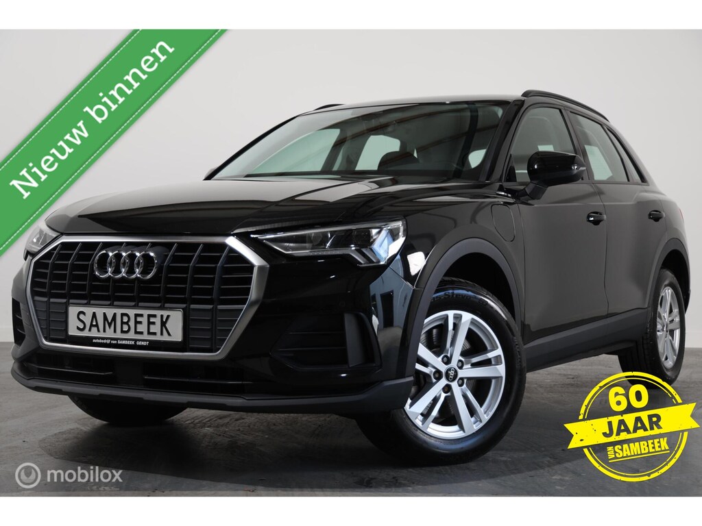 Audi Q3 45 TFSI e Advanced edition - Stoelverwarming - Navi - Adaptief Cruise