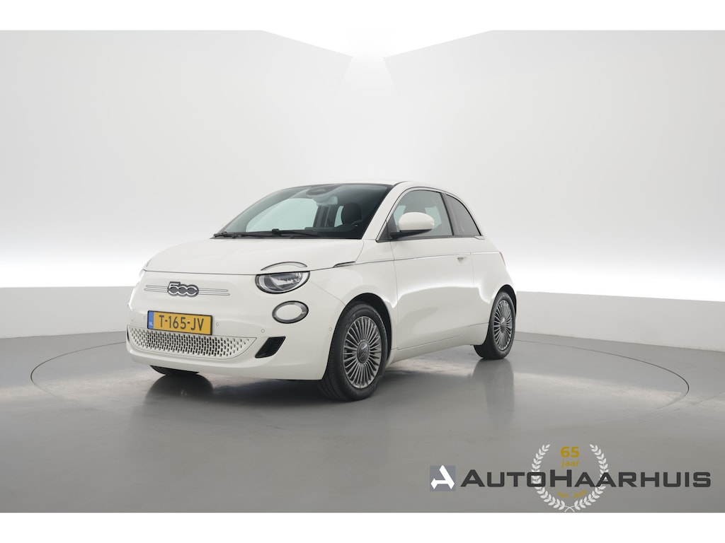 Fiat 500 42 kWh | Rijklaar! | Cruise Contr. | Keyless | Camera | Stoelverw. | Dodehoek | Apple CarPlay | PDC V+A