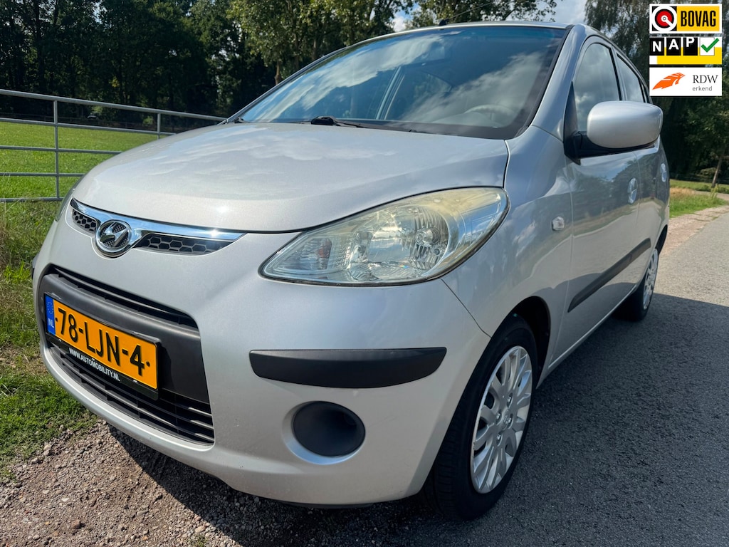 Hyundai i10 1.1 Dynamic top onderhouden en pas 17.887km!!