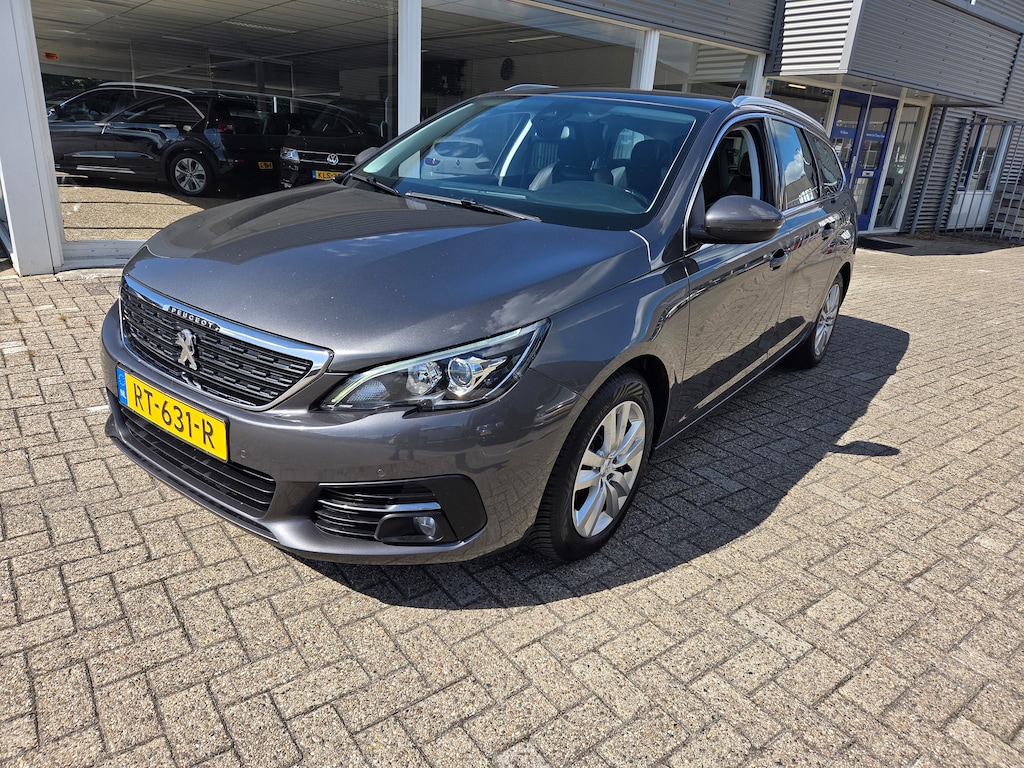 Peugeot 308 1.2 PureTech Allure, nieuwe riem