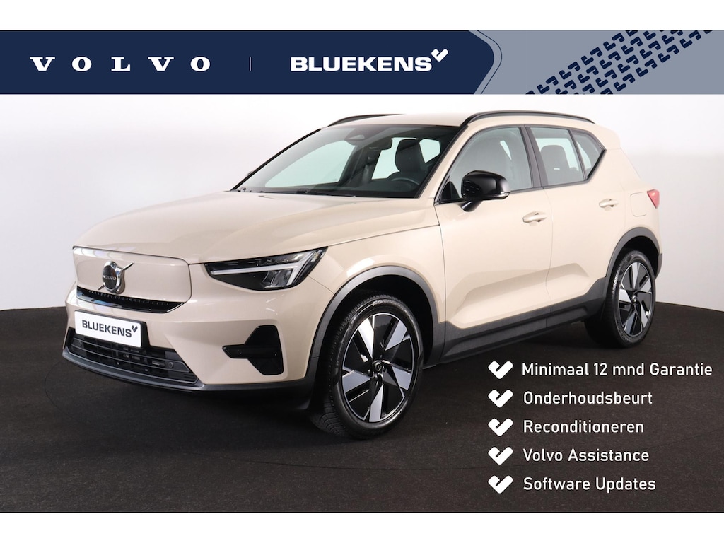 Volvo EX40 Extended Range Plus 82 kWh - IntelliSafe Assist & Surround - Parkeercamera achter - Verwarmde voorstoelen & stuur - Parkeersensoren voor & achter - Draadloze tel. lader - Warmtepomp - Inklapbare trekhaak - 19' LMV