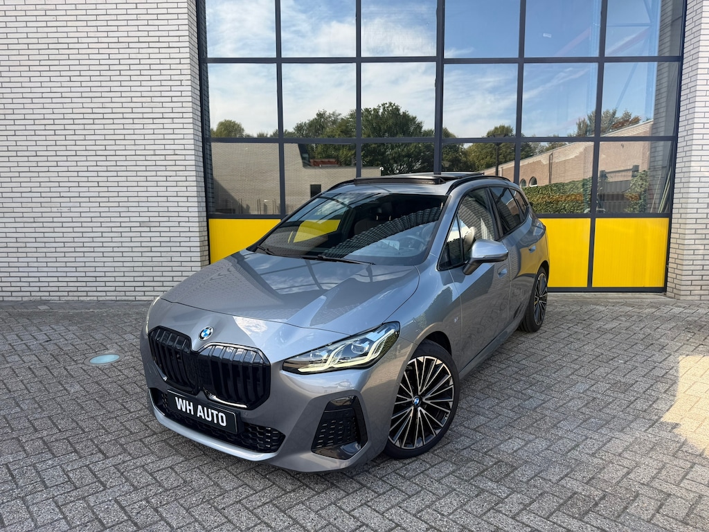 BMW 2-Serie Active Tourer 360 camera, harman/Kardon, Leer, Schuif/kanteldak, Head-up display & Adaptieve cruise control