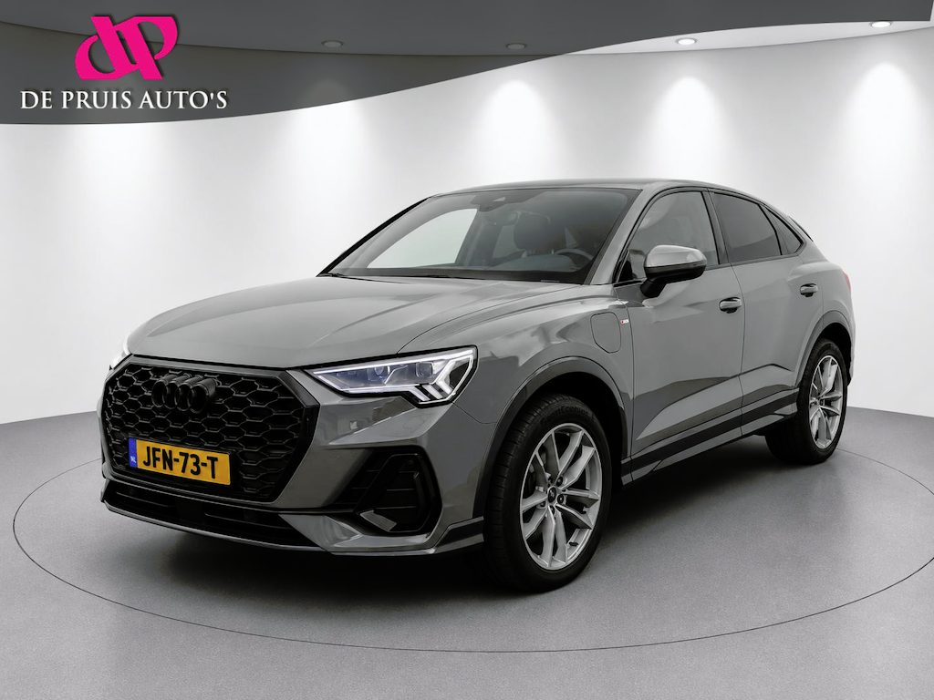 Audi Q3 Sportback 45 TFSI e S Edition SOH96% 2X S line Camera Trekhaak Cruisecontrol adaptief  LedKoplampen 19inch