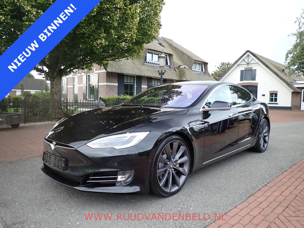 Tesla Model S 90D SOH 87% / CCS / AUTOPILOT / LUCHTVERING