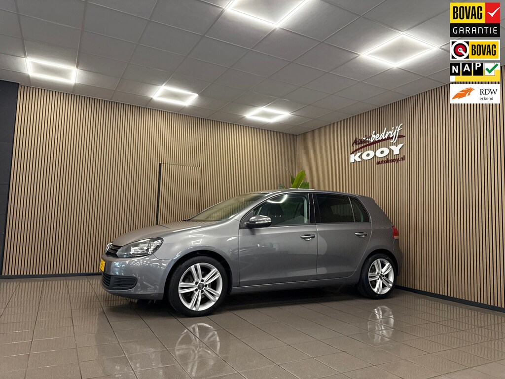 Volkswagen Golf 1.4 TSI Comfortline * Automaat / Trekhaak / Navigatie / Cruise control / NL Auto *