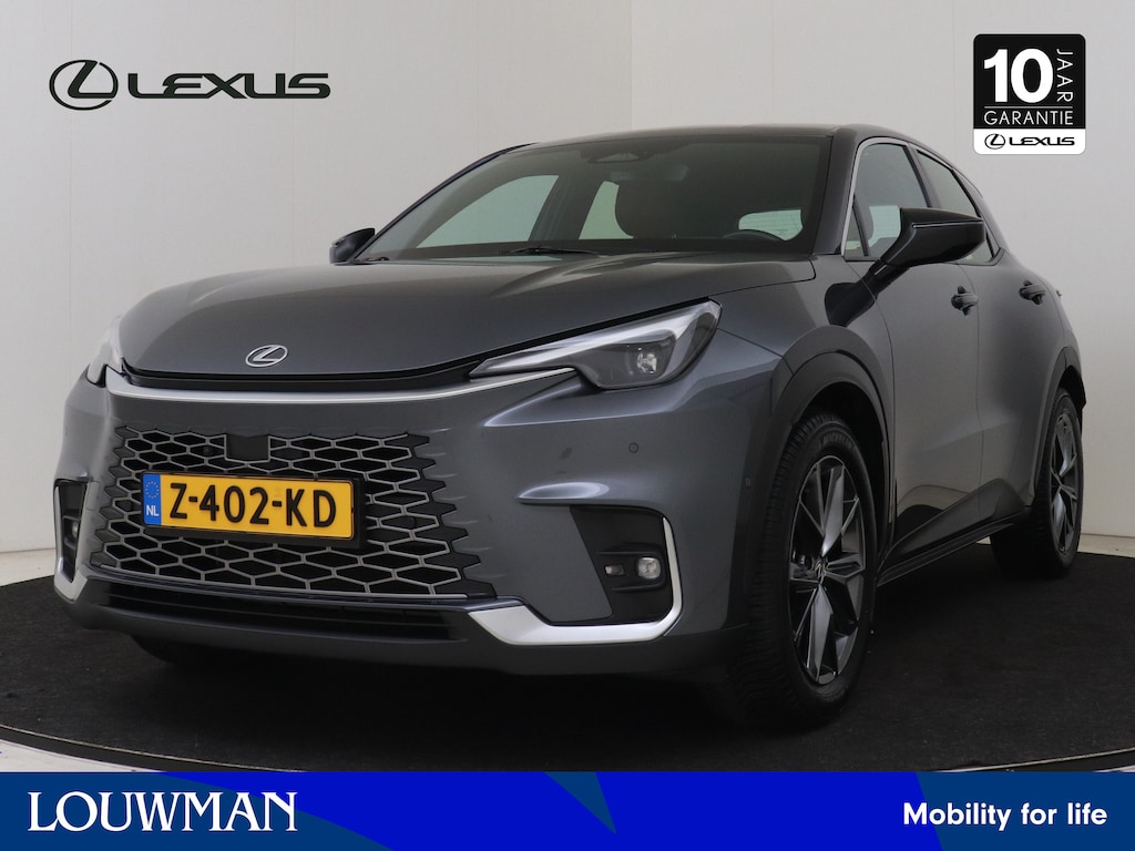 Lexus LBX Relax + Advanced Pack | Dealer onderhouden | Mark levinson | 360 camera | Parkeersensoren voor+achter met assistent | Full LED Adaptive | Memory Seat | Stoel+stuurverwarming | Bruin Leder | Blind Spot Monitor | El