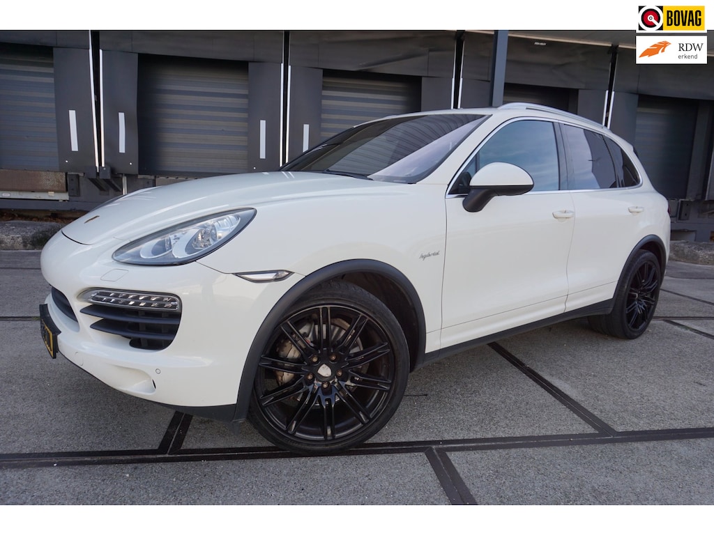 Porsche Cayenne 3.0 S Hybrid