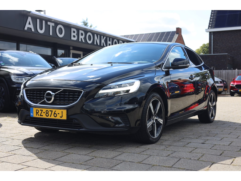 Volvo V40 2.0 T4 R-DESIGN | AUT | PANO | LEDER | CAMERA