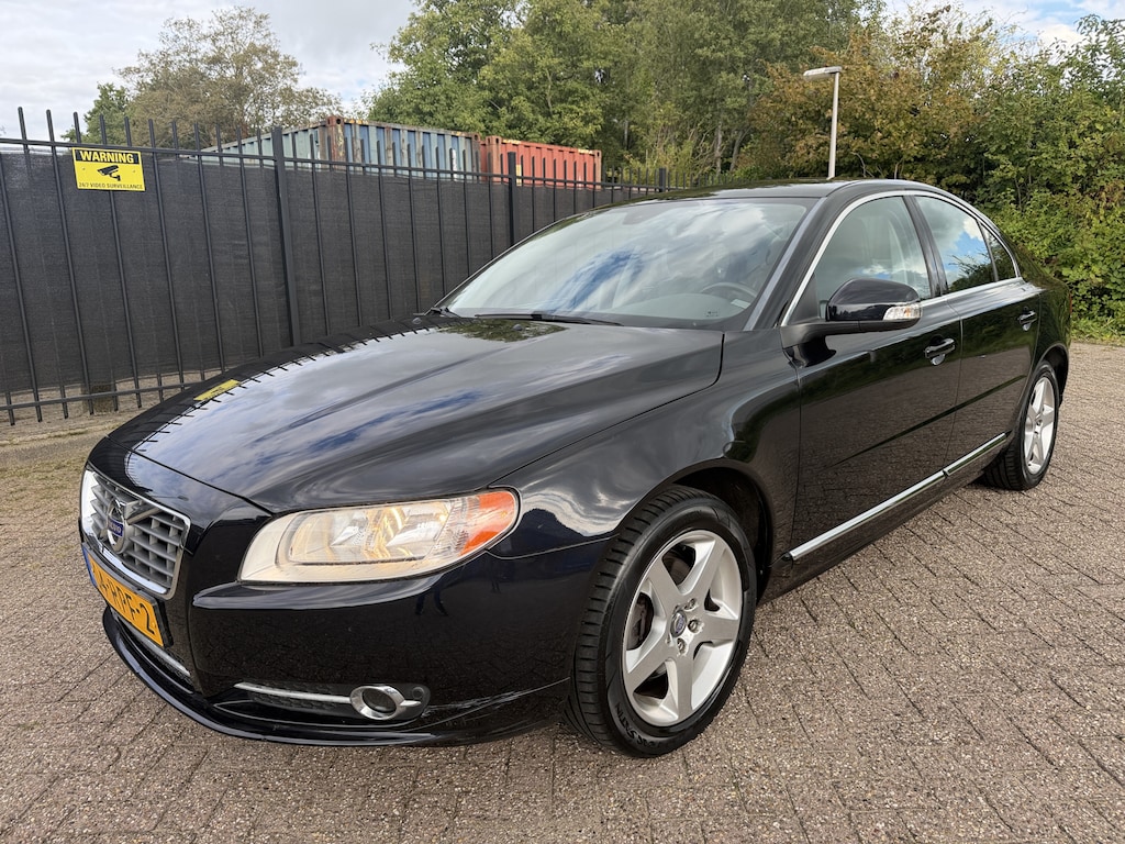 Volvo S80 2.0 T Momentum Leer/Stoelverw/Clima/Navi/PDC