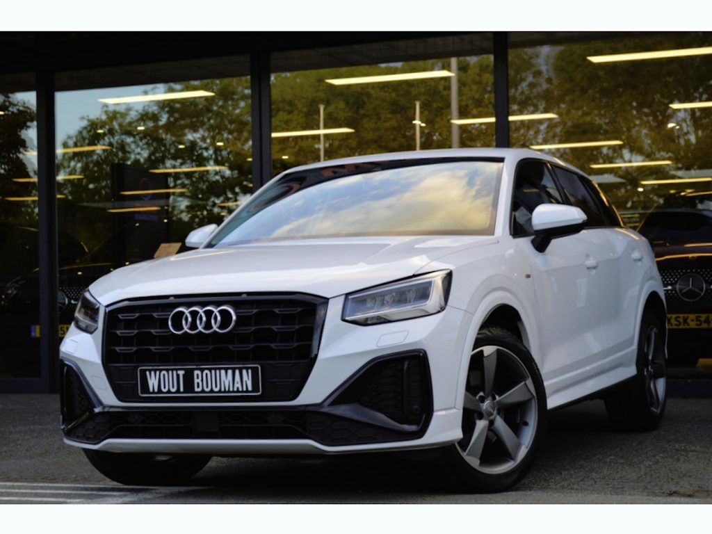 Audi Q2 35 TFSI S-Line Aut. Led Navi Virtual Camera CarPlay Pdc