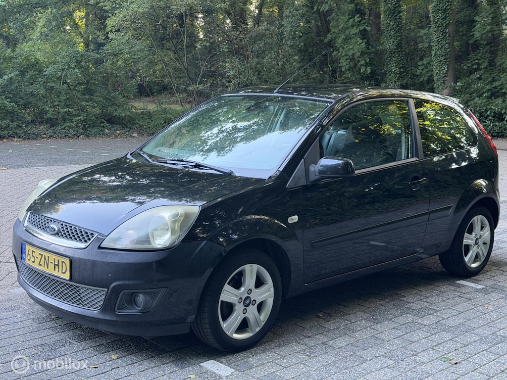 Ford Fiesta 1.3-8V Futura XL Trekhaak Clima PDC