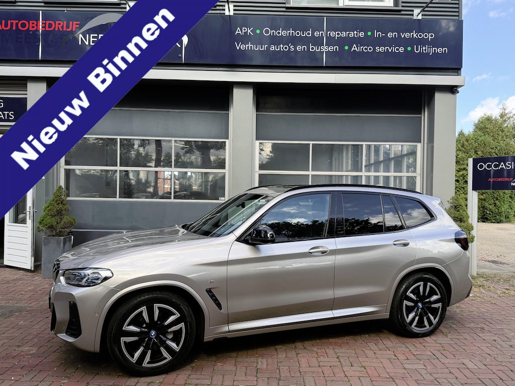 BMW iX3 Executive 80 kWh soh 95 M-Sport | Laser-LED | Leder | Panorama | Winterpakket | 03-2022 61.236 KM