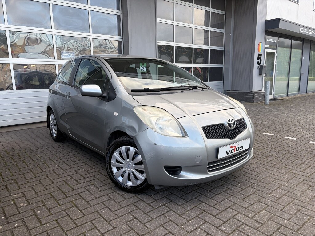 Toyota Yaris 1.3 VVTi Cool / AIRCO