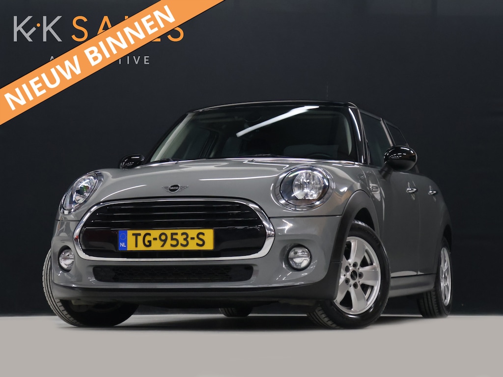MINI Cooper 5-Deurs 1.5 [APPLE CARPLAY, ANDROID, CRUISE CONTROL, LEDEREN STUUR, AIRCO, MULTIFUNCTIONEEL STUUR, NAVIGATIE, NIEUWSTAAT]