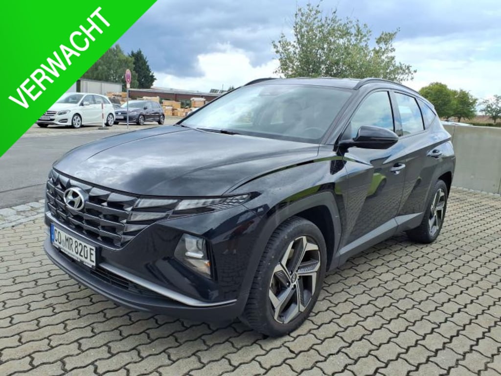 Hyundai Tucson 1.6 T-GDI PHEV Comfort Smart 4WD |  Dealer onderhouden, 1e eigenaar, Parkeersensoren V+A en Camera, Navigatie, Stoel en Stuurverwarming, Apple carplay/Android Auto!