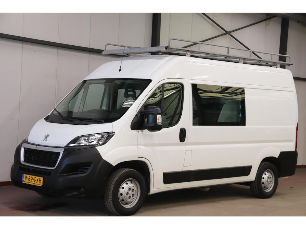 Peugeot Boxer L2H2 DUBBEL CABINE DC 7 personen IMPERIAAL Peugeot Boxer L2H2 DUBBEL CABINE 7 personen met IMPERIAAL