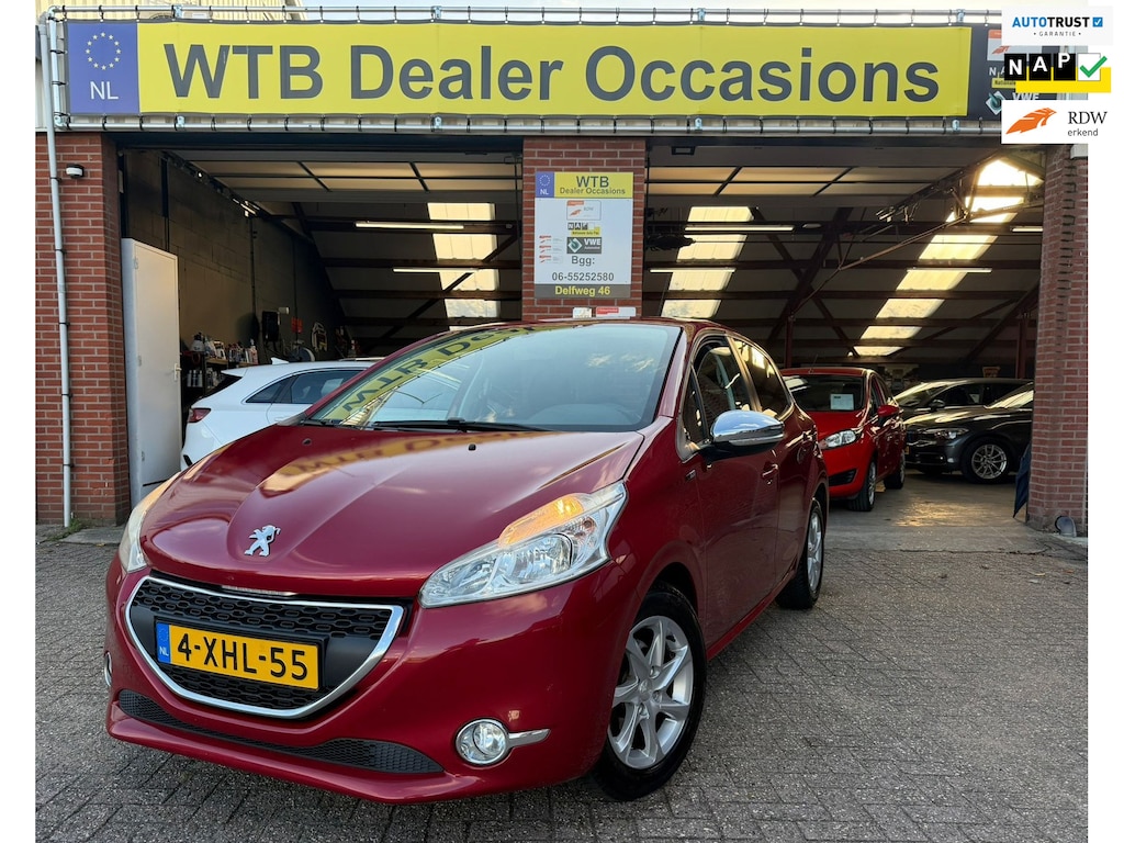 Peugeot 208 1.2 VTi Style, Airco, Navi, Dealer onderhouden