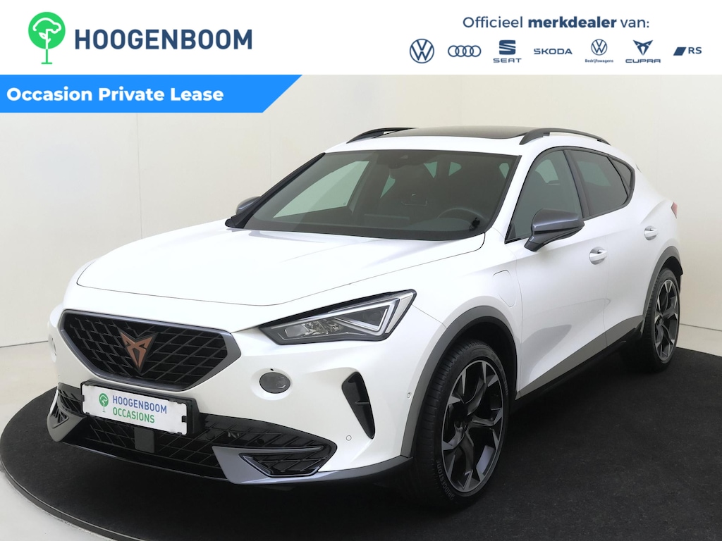 CUPRA Formentor 1.4 e-Hybrid VZ Performance | SoH 93% | Panoramadak | Adaptieve demping | Bestuurdersstoel met memory | Keyless | Adaptieve cruise control | Dodehoekdetectie | Stoel- en stuurwiel verwarming | Elektrische kofferklep |