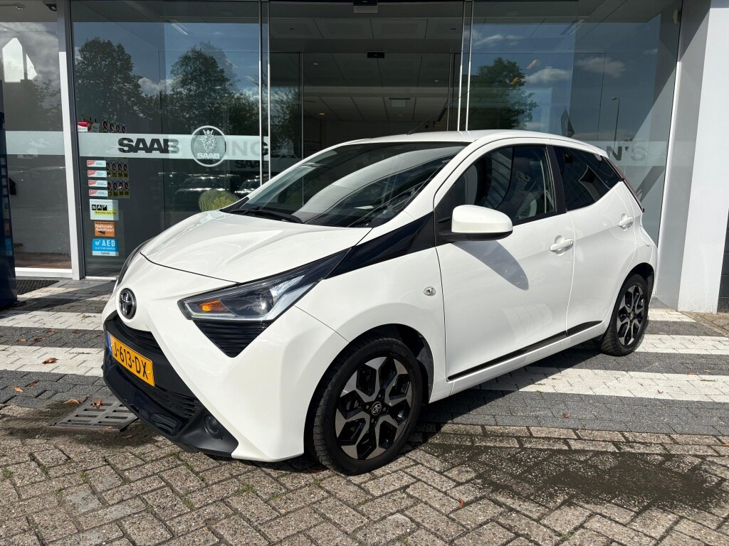 Toyota Aygo 1.0 VVT-i x-play CarPlay/Camera/Navi/Cruise Control