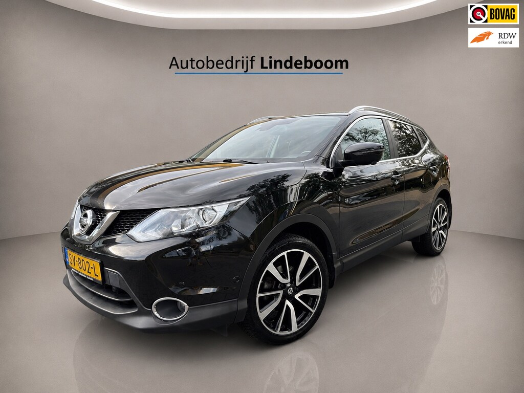 Nissan Qashqai N-Connecta Camera, Trekhaak, Panoramadak