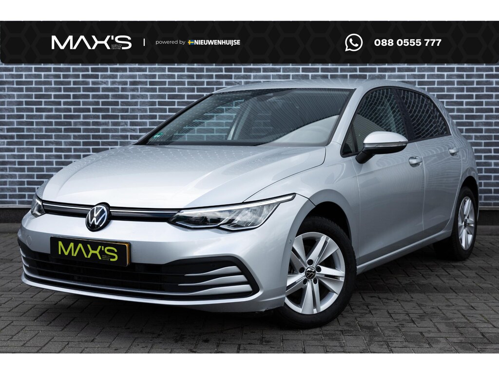 Volkswagen Golf 1.0 eTSI DSG Life Business | Achteruitrijcamera | Parkeersensoren | Climate Control | Keyless Entry | Cruise Control Adaptief | LED Koplampen | Stoelverwarming | Navigatie Discover Pro | Apple Carplay | Android Auto