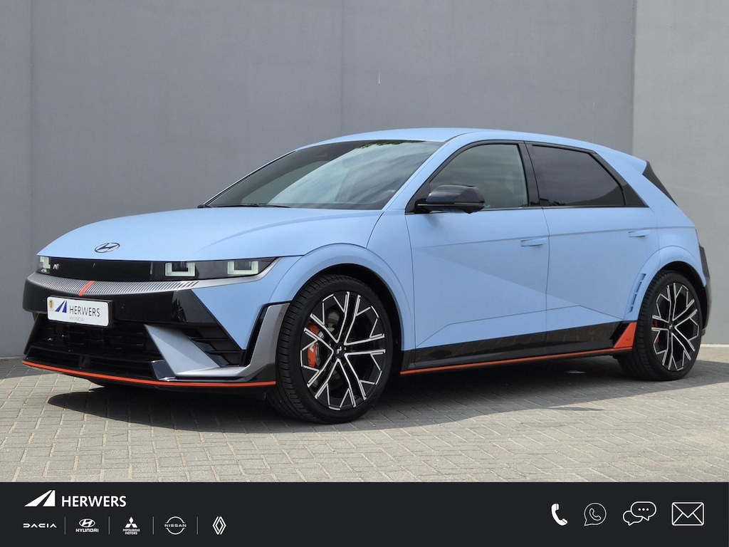 Hyundai Ioniq 5 N AWD 84 kWh / SOH 100% / Fabrieksgarantie tot 02-2030 / All season banden / CCS snelladen / WLTP bereik 448 km bereik stad 589 km / Stuur- Stoel & Achterbank verwarming / Warmtepomp / Elektrische achterklep / Stoelventilatie / Bose Audio Systeem / Rondomzicht camera / Adaptief cruise control /